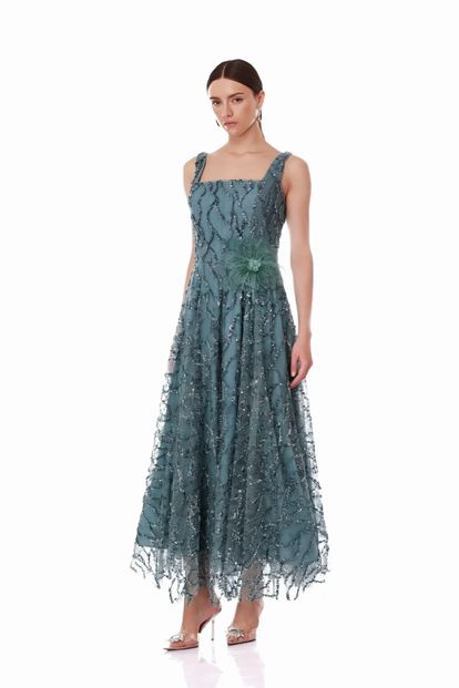 Robe de soirée brodée menthe